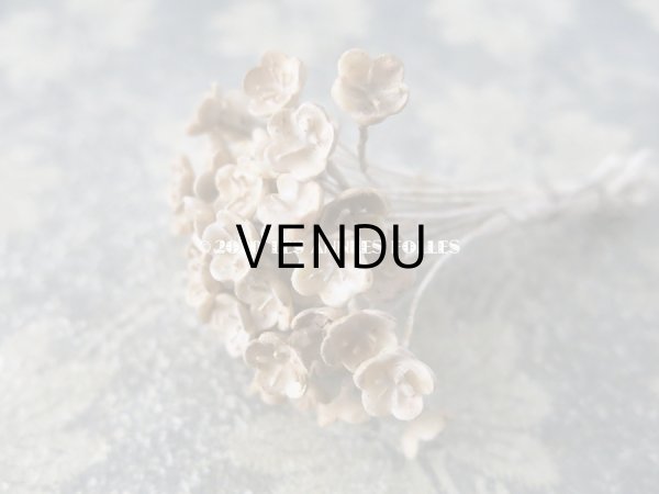 画像4: アンティーク ティアラ制作用 ワックスフラワーパーツ 60〜70ピースのセット (S） (4)