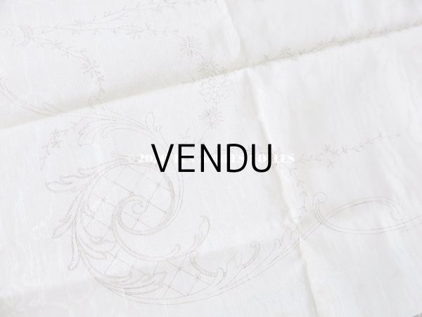 画像11: アンティーク  リボン刺繍の図案入り 大きなシルク製ファブリック (11)