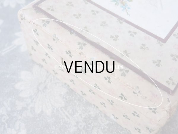 画像15: 1900年代 アンティーク 刺繍道具箱　淡いピンクの花＆クローバー 子供用玩具　Petite Brodeuse (15)