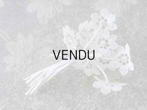 画像7: アンティーク 白いレースの布花 (7)