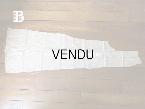 画像7: 19世紀 アンティーク  シルク製 ファブリック ほぐし織 ピンクの薔薇＆勿忘草のリース (7)