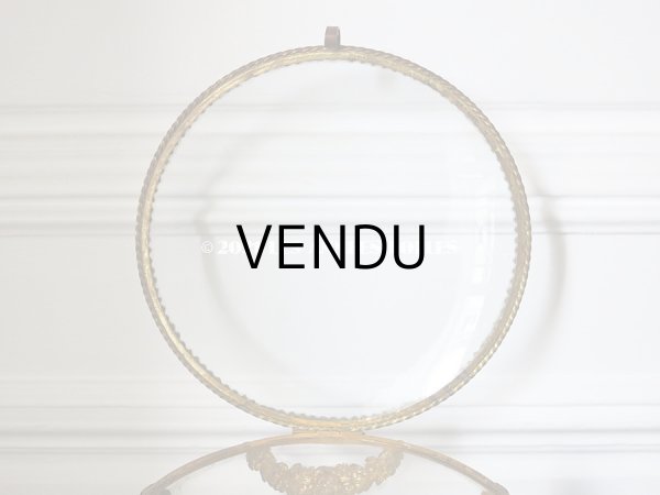 画像11: 19世紀末 アンティーク 大きなコフレ&ティアラ  グローブ・ド・マリエ 淡いピンクオレンジのクッション ワックスフラワーのティアラ (11)