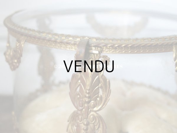 画像19: 19世紀末 アンティーク 大きなコフレ&ティアラ  グローブ・ド・マリエ 淡いピンクオレンジのクッション ワックスフラワーのティアラ (19)