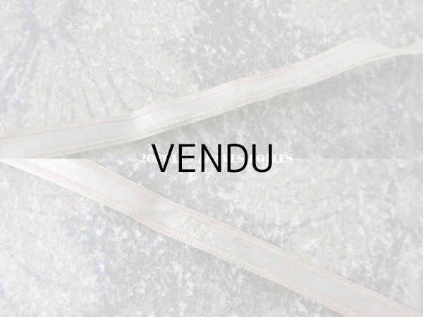 画像5: 1900年代 アンティーク シルク製 極細 5.5mm幅 サテンリボン パウダーブルーグリーン 3m (5)