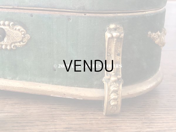 画像14: 19世紀 アンティーク ナポレオン3世時代 チョコレートボックス 薔薇のブーケ　お菓子箱 グリーンのベルベット (14)