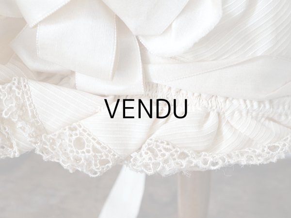 画像10: アンティーク シルク製 小さな女の子用 帽子 クリーム色 大きなリボン (10)