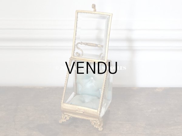 画像8: アンティーク 懐中時計 & ジュエリーボックス パウダーブルーのシルク製クッション (8)