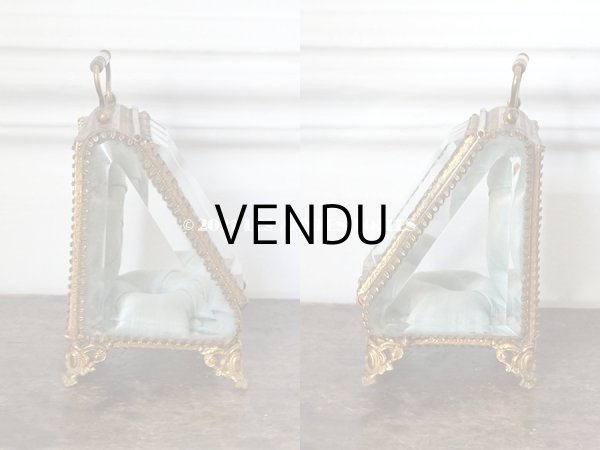 画像4: アンティーク 懐中時計 & ジュエリーボックス パウダーブルーのシルク製クッション (4)