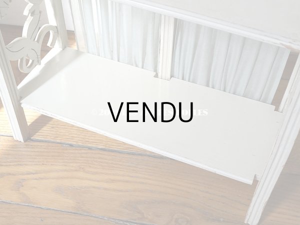 画像8: 1900年代 アンティーク 木製ラック 淡いブルーのカーテン付き (8)