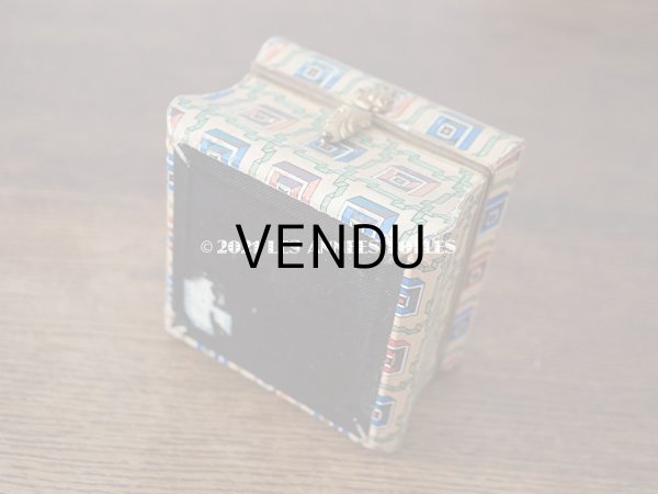 画像10: 19世紀 アンティーク ナポレオン3世時代 チョコレートボックス 小さなお菓子箱 レースペーパー付 (10)