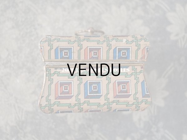 画像12: 19世紀 アンティーク ナポレオン3世時代 チョコレートボックス 小さなお菓子箱 レースペーパー付 (12)