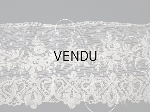 画像11: アンティーク  花模様　手編みのボビンレース ライトベージュ アプリカシオン・アングルテール 10.2cm幅 1.5m (11)