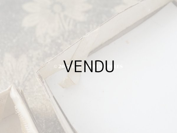 画像10: 19世紀 アンティーク ナポレオン3世時代 チョコレートボックス パウダーピンク お菓子箱 レースペーパー付 (10)