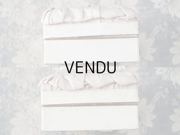 画像6: 19世紀 アンティーク ナポレオン3世時代 チョコレートボックス パウダーピンク お菓子箱 レースペーパー付 (6)