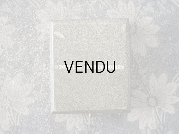 画像3: アンティーク 金彩入り ジュエリーボックス  オリーブグリーン イニシャル入り (3)