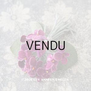 画像: アンティーク　菫のブーケの布花 ベルベット コサージュ