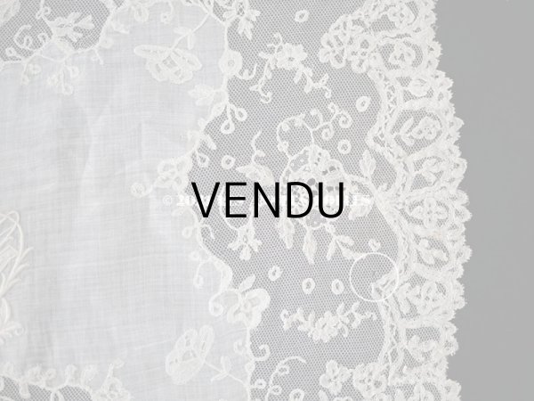 画像9: 19世紀 アンティーク イニシャル・モノグラム刺繍入り 結婚式のハンカチ アプリカシオン・アングルテール (ボビンレース)　 (9)