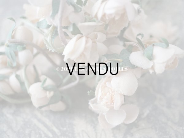 画像4: アンティーク パウダーピンクの薔薇の布花 コサージュ  (4)