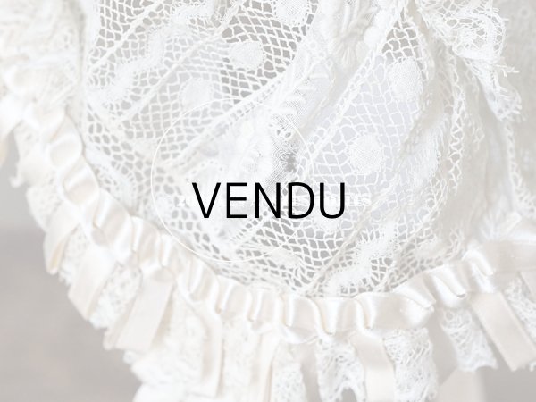 画像9: アンティーク ドール用 小さなボネ パウダーピンクのシルクリボン＆手編みのレース (9)