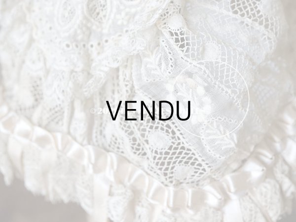 画像8: アンティーク ドール用 小さなボネ パウダーピンクのシルクリボン＆手編みのレース (8)