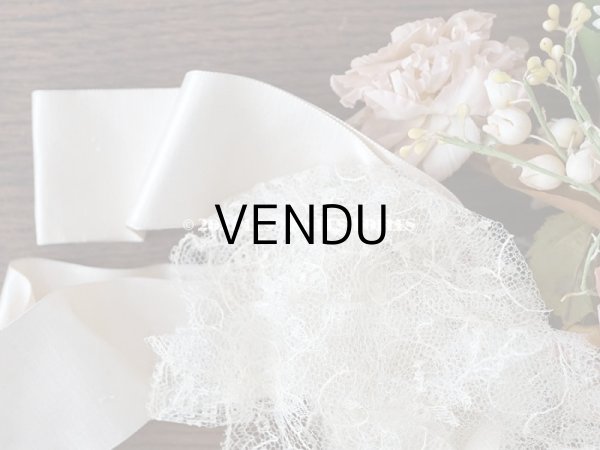 画像4: アンティーク 花嫁のブーケ 薔薇＆鈴蘭&勿忘草のウェディングブーケ 結婚式  (4)