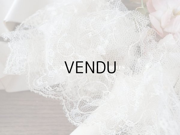 画像6: アンティーク 花嫁のブーケ 薔薇＆鈴蘭&勿忘草のウェディングブーケ 結婚式  (6)