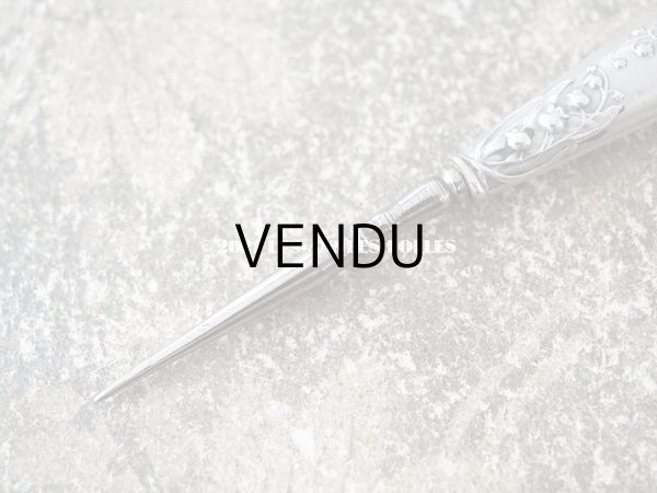 画像6: アンティーク 鈴蘭の裁縫道具セット  (6)