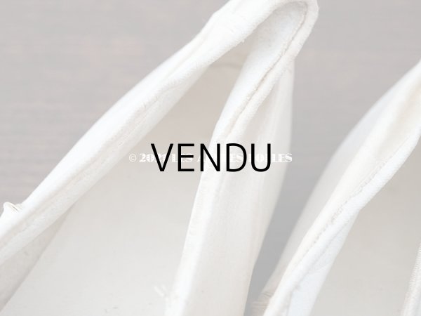 画像12: 1900年代 アンティーク リボンが結ばれた ウェディング シューズ オフホワイトのシルクサテン (12)