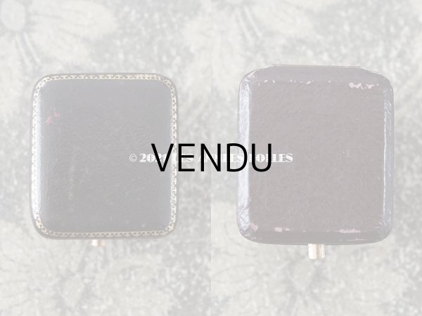 画像6: アンティーク 本革製 リングボックス ジュエリーボックス 金彩入り ボルドー (6)