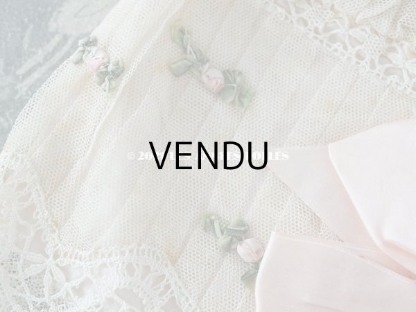 画像3: 1920年代 アンティーク ボネ ベビーピンクのシルクリボン & ロココトリム  (3)