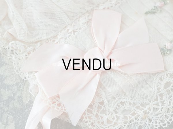 画像6: 1920年代 アンティーク ボネ ベビーピンクのシルクリボン & ロココトリム  (6)