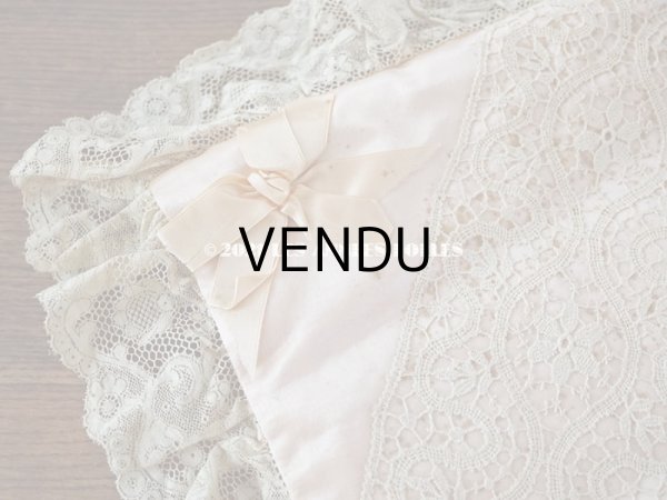 画像3: アンティーク リボンが結ばれたハンキーケース　ポシェット ピンク レース付き (3)