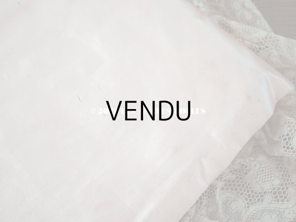 画像10: アンティーク リボンが結ばれたハンキーケース　ポシェット ピンク レース付き (10)