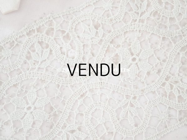 画像14: アンティーク リボンが結ばれたハンキーケース　ポシェット ピンク レース付き (14)