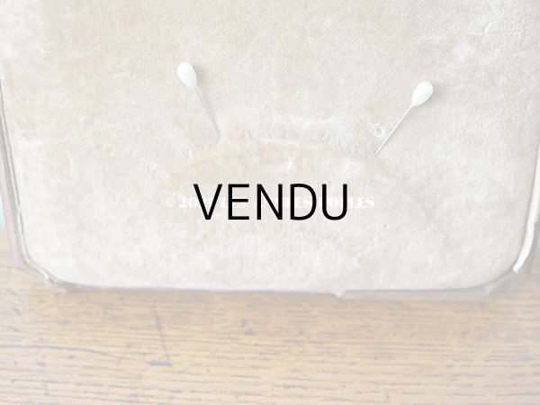 画像6: アンティーク  ジュエリースタンド ジュエリーショップのプレザントワール エパング用穴付き (6)