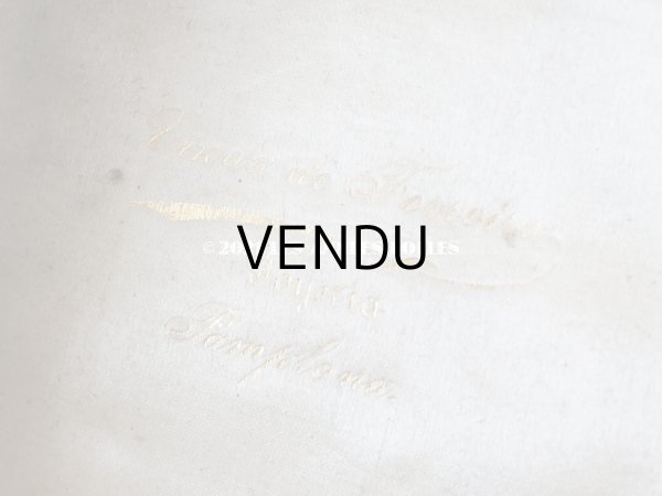 画像4: １９世紀末 アンティーク ジュエリーボックス ブレスレット用　ベルベット ＆ シルクサテン   (4)