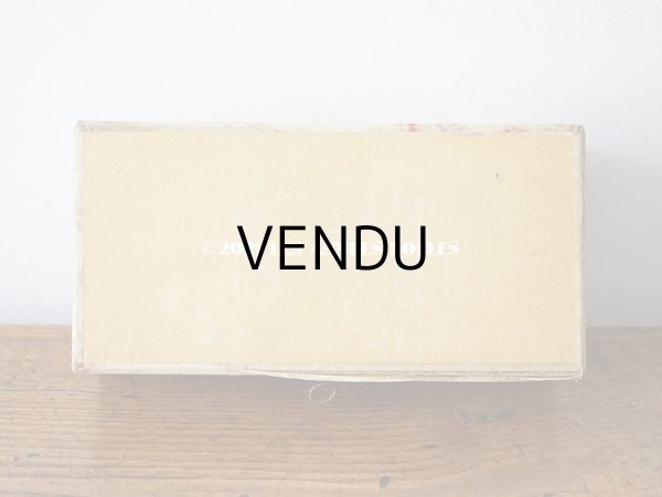 画像5: 【11周年セール対象外】 1900年代 アンティーク 薄紫色のリボン & 薔薇のガーランド  カルトナージュボックス　グローブ入れ チェストの引き出し　GANTS (5)