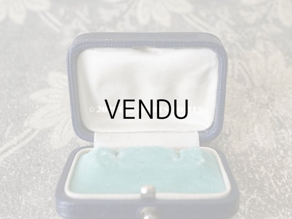 画像9: 【11周年セール対象外】　1900年代 アンティーク 本革製 金彩入り ジュエリーボックス ダークブルー (9)