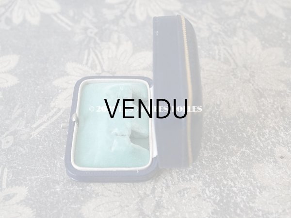 画像10: 【11周年セール対象外】　1900年代 アンティーク 本革製 金彩入り ジュエリーボックス ダークブルー (10)