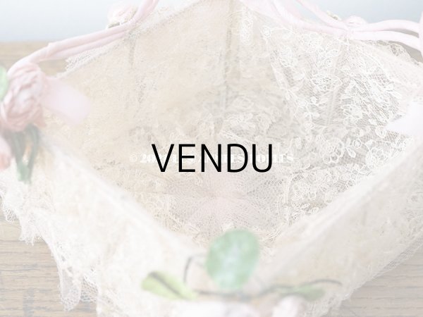 画像8: 【11周年セール対象外】 アンティーク ピンクの薔薇の布花付 ウェディングのドラジェ用パニエ マリアージュ (8)