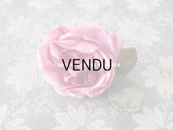 画像4: 【11周年セール対象外】 アンティーク ピンクの薔薇の布花 コサージュ クオーター・ロゼット咲き (4)
