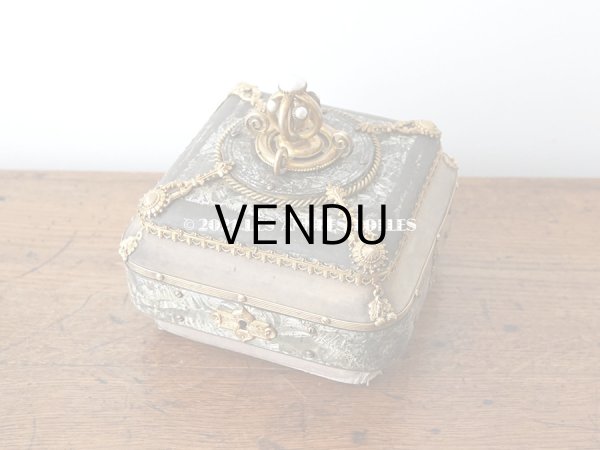 画像3: 【11周年セール対象外】 19世紀 アンティーク ナポレオン3世時代 お菓子箱 ハンドル付き チョコレートボックス 木箱  (3)