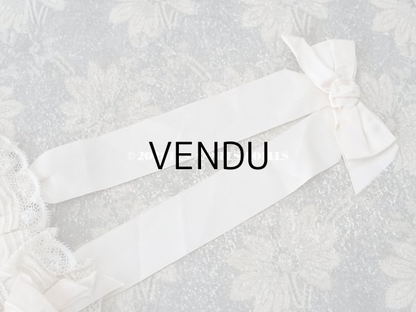 画像8: 【11周年セール対象外】 アンティーク  初聖体のオモニエール 淡いピンクのシルクリボン & 花刺繍入りレースのフリル (8)