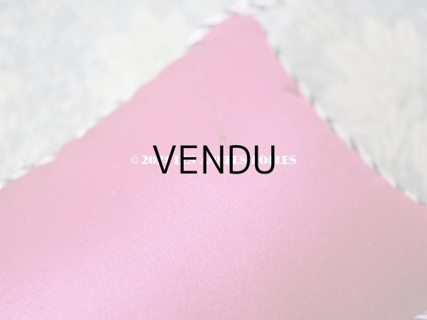 画像6: 1889年 アンティーク パリ万博 シルク製 小さなクッション  薔薇と勿忘草のブーケ (6)