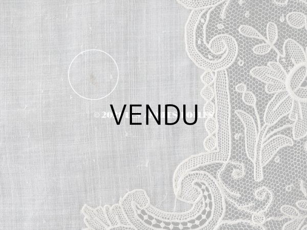 画像12: 19世紀 アンティーク ポワンドガーズのレース  結婚式のハンカチ モノグラムの刺繍入り 【 ポワン・ド・ガーズ 】 (12)