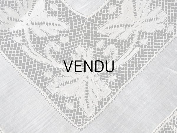 画像13: 未使用 19世紀 アンティーク  結婚式のハンカチ 王冠紋章 & プリーツ入り　手編みのヴァランシエンヌレース (13)