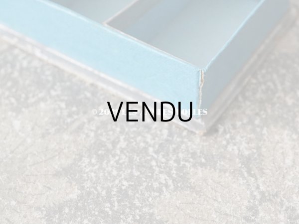 画像9: アンティーク  エパングルケース 少女たちと猫たち - GRANDS MAGASINS DU LOUVRES - (9)