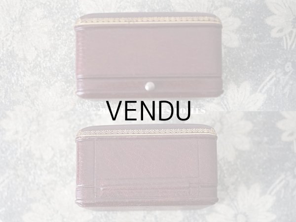 画像9: 1900年代 アンティーク 本革製 ジュエリーボックス ブレスレット用 金彩＆イニシャル入り MC ボルドー (9)