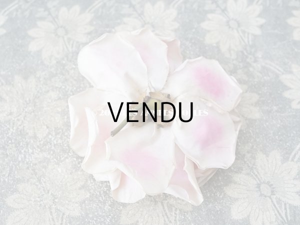 画像6: アンティーク 淡いピンクの大きな薔薇の布花 コサージュ (6)