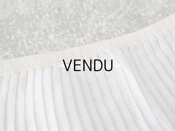 画像3: アンティーク 幅広 シルク製 オフホワイトのプリーツリボン 淡いピンクベージュの縁取り  7.7cm幅  100cm (3)